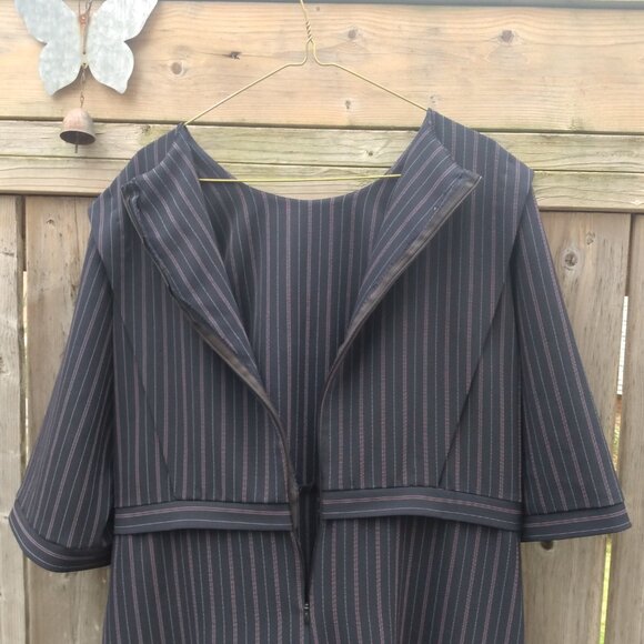 Amish Mennonite Cape Dress 43.75"B 38"W Black Red Pinstripe - Picture 10 of 10